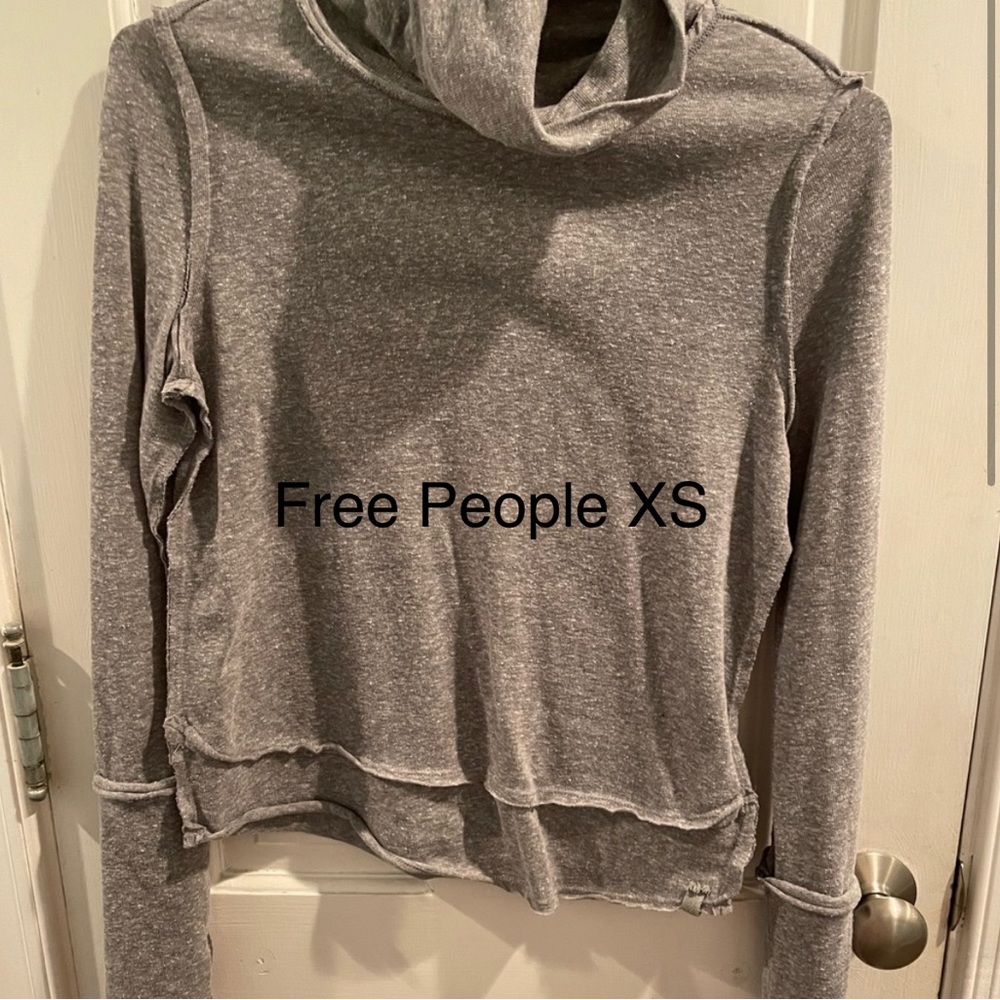 Free People XS turtleneck awesome thumb holes, reverse sewn seam style